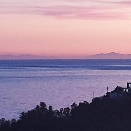 Luxury Penthouse With Sea&Mountain Views & Hot Tub - Tranquility & Rest Apartment Benalmadena Bagian luar foto