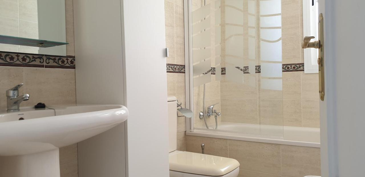 Luxury Penthouse With Sea&Mountain Views & Hot Tub - Tranquility & Rest Apartment Benalmadena Bagian luar foto