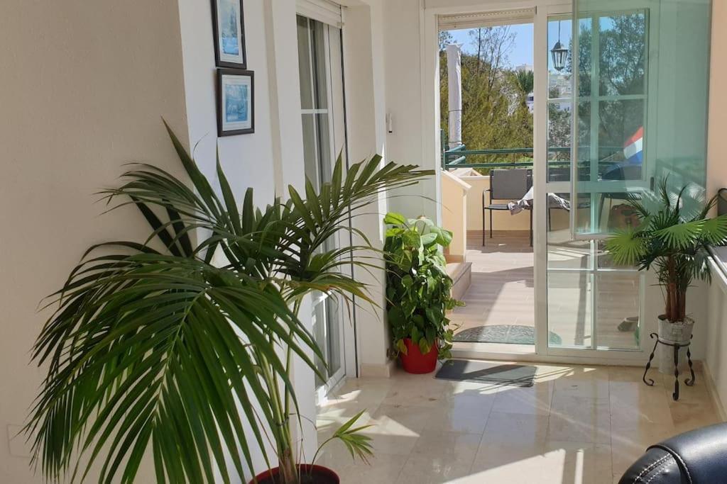 Luxury Penthouse With Sea&Mountain Views & Hot Tub - Tranquility & Rest Apartment Benalmadena Bagian luar foto